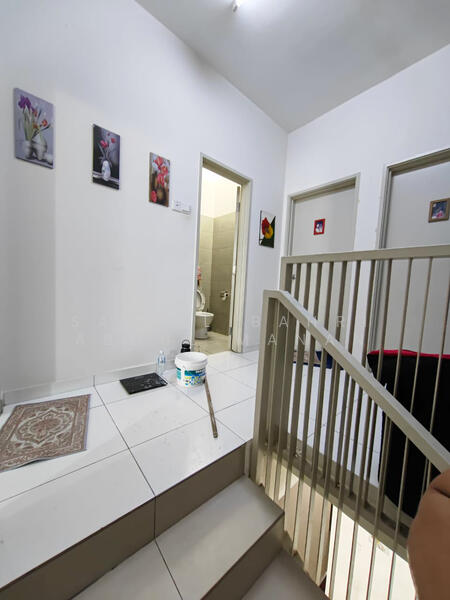 2-storey Terraced House for Sale in Bandar Tasik Puteri (Rawang) - Saiful Bahri Abdul Manan - Corridor - PropertyGuru.com.my