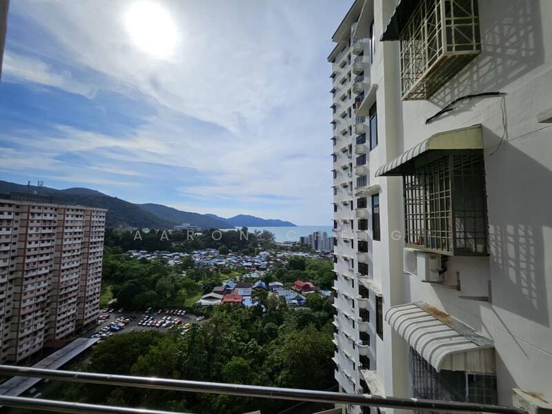 Condominium for Rent at Eden Seaview Condominium - Aaron Cheng - Balcony - PropertyGuru.com.my