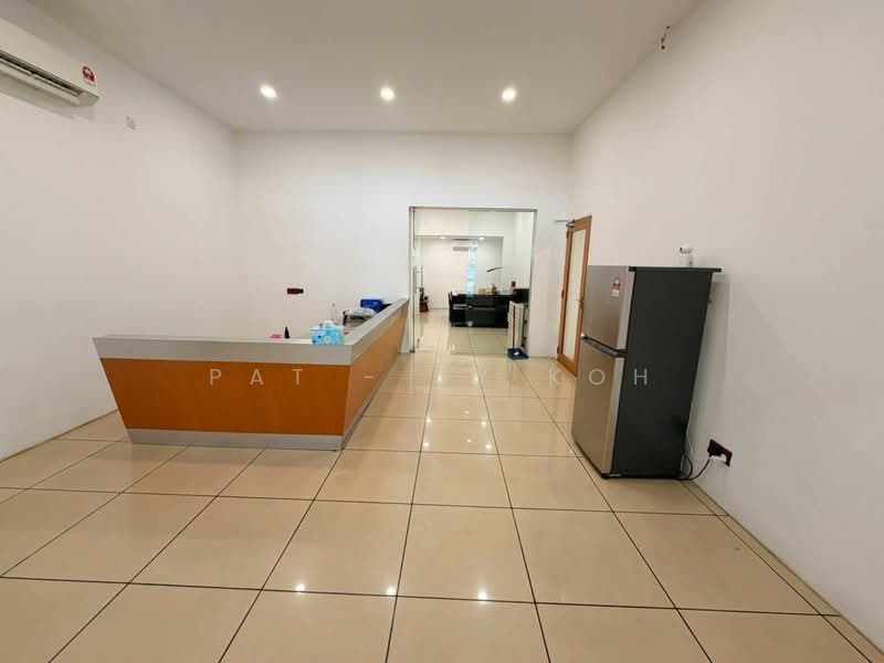 Untuk Dijual - 2 Storey Showroom / Commercial property / Warehouse / Office Space/Retail Space KL City,Kuala Lumpur