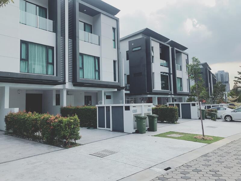 Townhouse for Sale in Sunway Montana (Setapak) - Jo Tan - Exterior - PropertyGuru.com.my