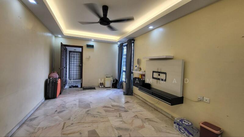 Sri Sunway Apartment untuk Untuk Dijual - RM 260,000, Feb 2026 - Living Room - PropertyGuru.com.my