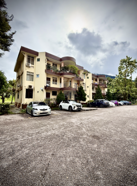 Bayu Emas Apartments - 3