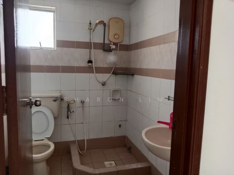 Service Residence for Rent at Rhythm Avenue - Sharon Lim - Bathroom - PropertyGuru.com.my