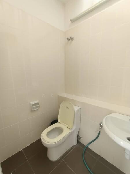 2-storey Terraced House for Sale in Setia Ecohill (Semenyih) - CK Law - Bathroom - PropertyGuru.com.my