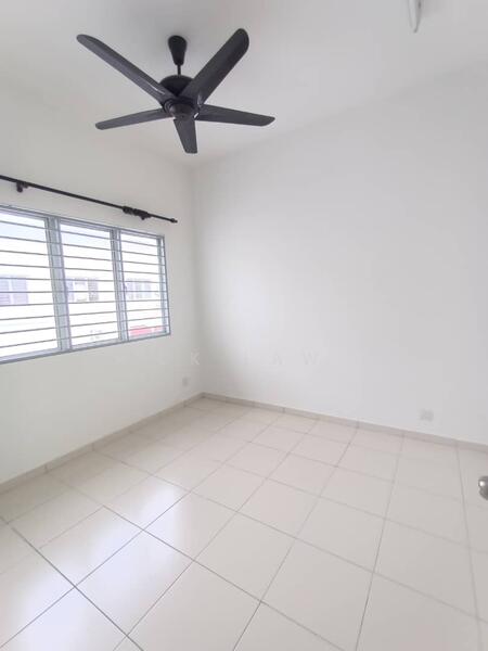 2-storey Terraced House for Sale in Setia Ecohill (Semenyih) - CK Law - Bedroom - PropertyGuru.com.my