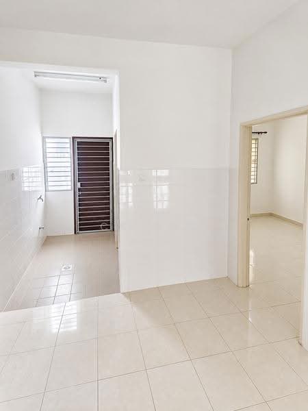 Rumah Teres 2-Tingkat untuk Dijual di Setia Ecohill (Semenyih) - CK Law - Kitchen - PropertyGuru.com.my