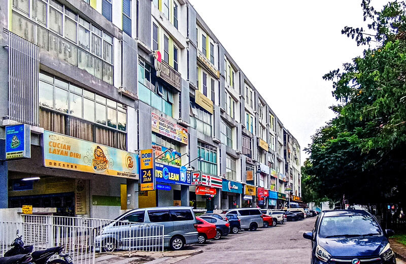 Lew KS Property 0123774249