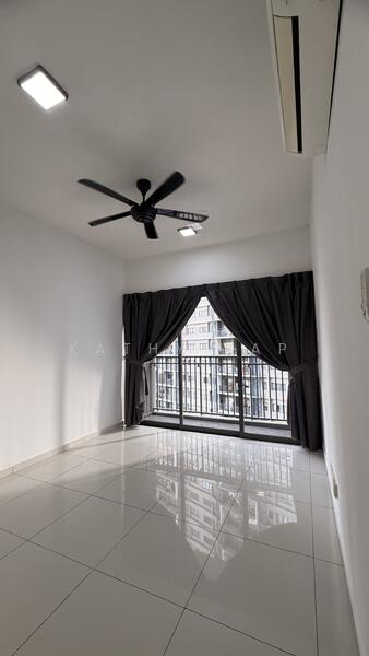 Seasons Garden Residences untuk Untuk Disewa - RM 1,500 /bulan, Mac 2026 - Balcony - PropertyGuru.com.my