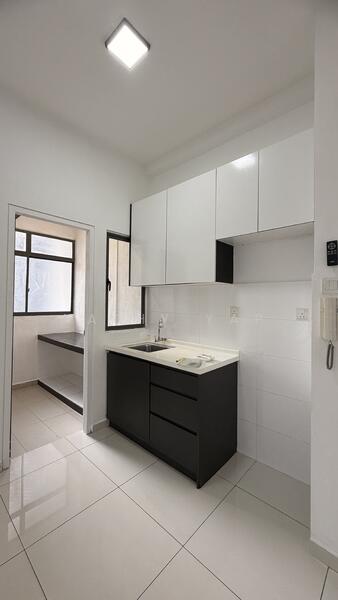 Seasons Garden Residences untuk Untuk Disewa - RM 1,500 /bulan, Mac 2026 - Kitchen - PropertyGuru.com.my
