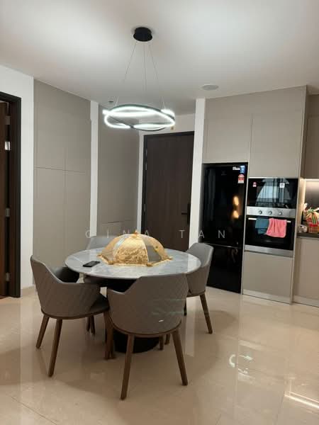 Servis Apartment untuk Disewa di Marriott Residence @ Gurney - Gina Tan - Dining Room - PropertyGuru.com.my