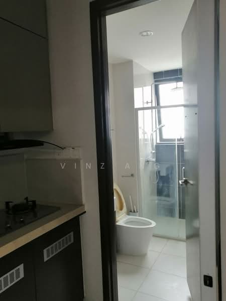 Kondominium untuk Disewa di Amberside @ Country Garden Danga Bay - Vinz Ang - Kitchen - PropertyGuru.com.my