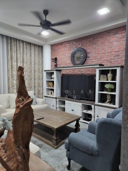 3-storey Terraced House for Sale in Bandar Nusaputra (Puchong) - Nicholas Quah - Living Room - PropertyGuru.com.my