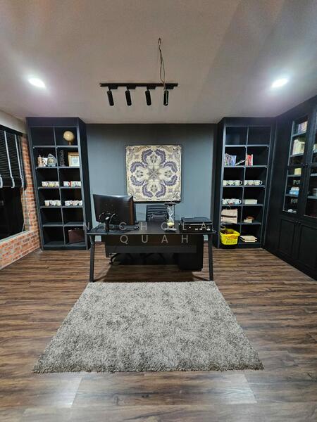 3-storey Terraced House for Sale in Bandar Nusaputra (Puchong) - Nicholas Quah - Study - PropertyGuru.com.my