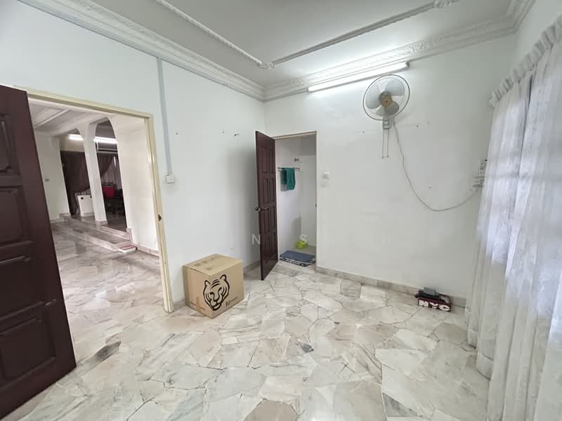 Bungalow House untuk Dijual di Taman Chateau (Ipoh) - Alvin Soon - PropertyGuru.com.my