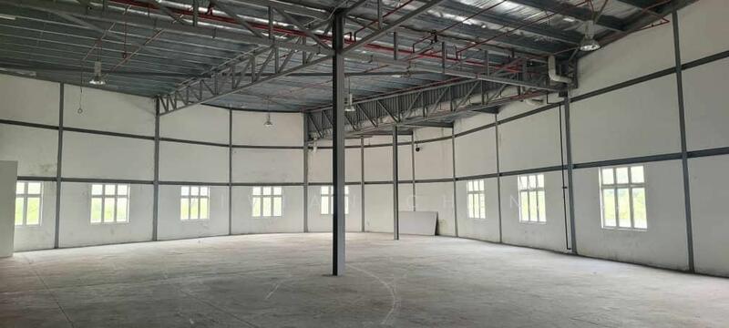 Warehouse higher floor