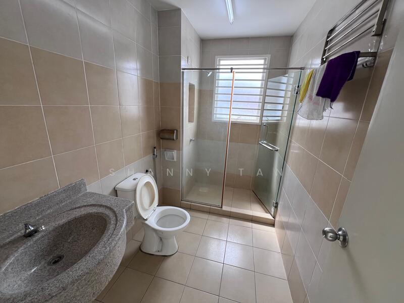 2-storey Terraced House for Sale in Bandar Sungai Long (Selangor) - Shanny Tan - Bathroom - PropertyGuru.com.my