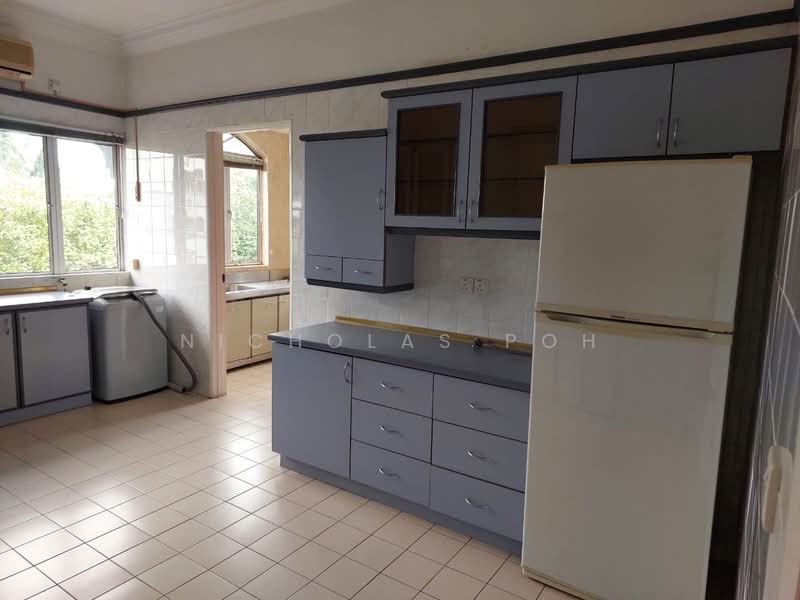 Condominium for Rent at Allamanda - Nicholas Poh - Kitchen - PropertyGuru.com.my