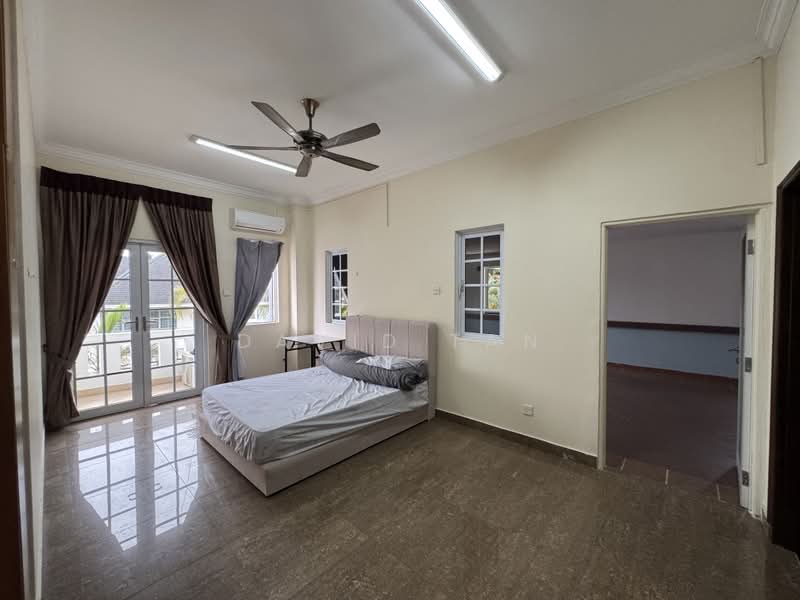 Bungalow House untuk Disewa di Country Heights (Kajang) - David Tan - PropertyGuru.com.my