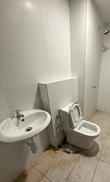 Shop / Office for Rent in Taman Sains Selangor (Kota Damansara) - Alex Chong - Bathroom - PropertyGuru.com.my