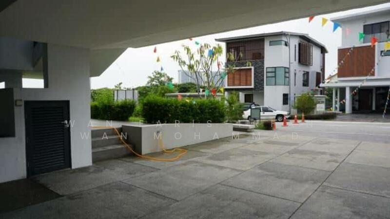 Bungalow for Sale in Alam Nusantara (Setia Alam) - Wan Faris Irfan Wan Mohammad - Exterior - PropertyGuru.com.my