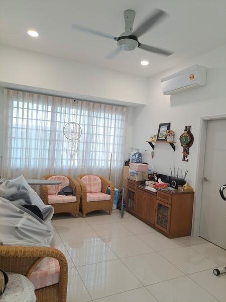 Upstairs living Room