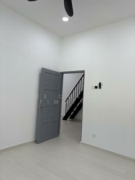 Terraced House for Sale in Ujong Pasir (Melaka) - De Costa Timothy - Entrance - PropertyGuru.com.my