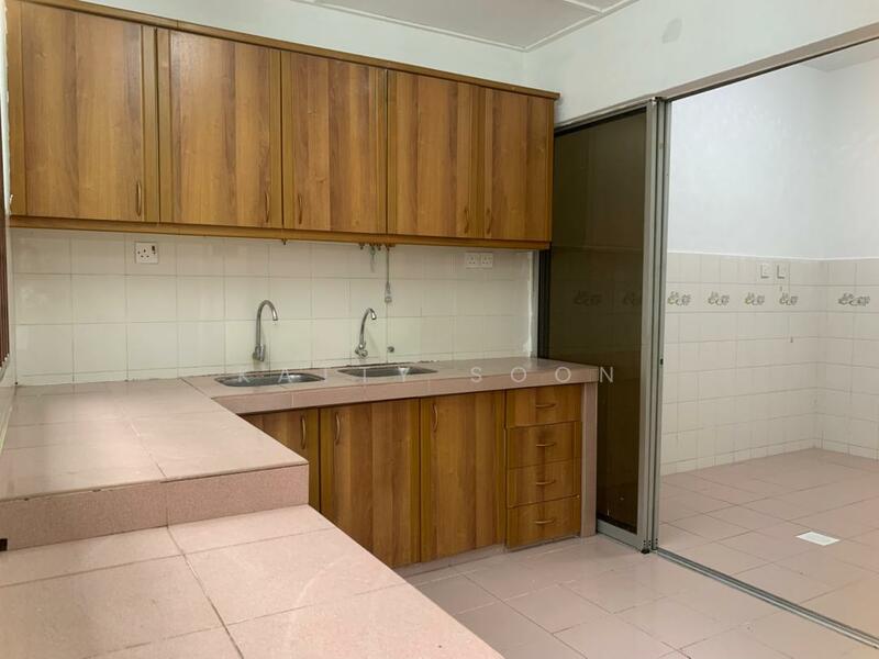 For Sale - Bukit Puchong Utama