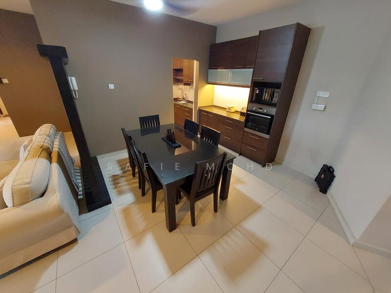 Serin Residency untuk Untuk Disewa - RM 3,200 /bulan, Mac 2026 - Dining Room - PropertyGuru.com.my