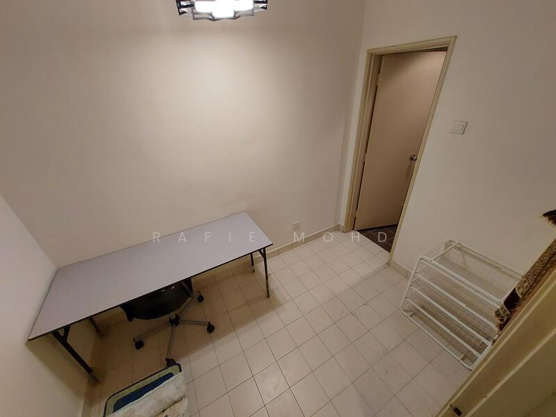 Serin Residency untuk Untuk Disewa - RM 3,200 /bulan, Mac 2026 - Interior - PropertyGuru.com.my