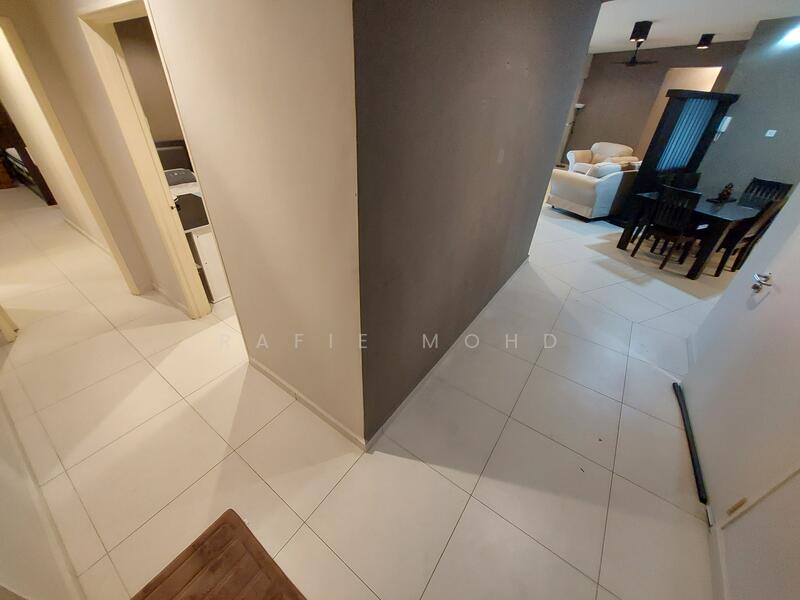 Serin Residency untuk Untuk Disewa - RM 3,200 /bulan, Mac 2026 - Living Room - PropertyGuru.com.my