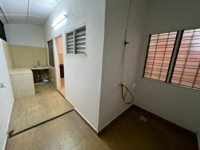 For Rent - [20x70] Desa 12, Bandar Country Homes, Rawang