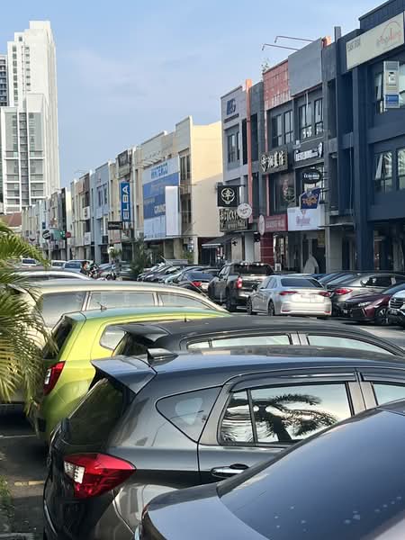 Shop / Office for Rent in Metro Prima (Kepong) - See Hui Tan - Exterior - PropertyGuru.com.my