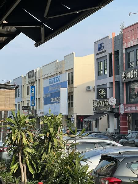 Shop / Office for Rent in Metro Prima (Kepong) - See Hui Tan - Exterior - PropertyGuru.com.my