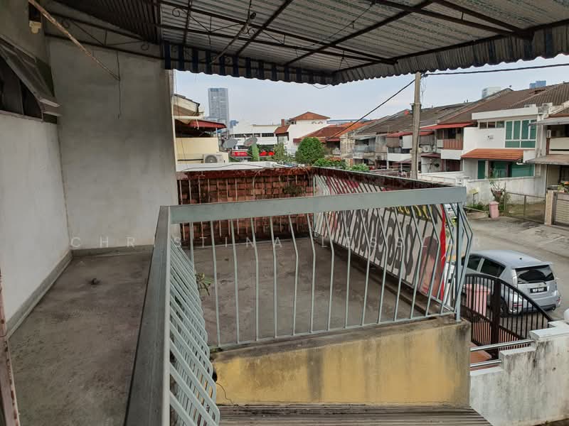 2-storey Terraced House for Sale in Petaling Jaya (Selangor) - Christina Lesslar - Exterior - PropertyGuru.com.my