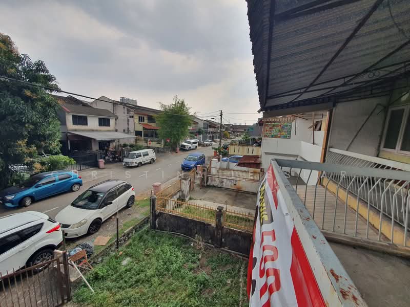 2-storey Terraced House for Sale in Petaling Jaya (Selangor) - Christina Lesslar - Exterior - PropertyGuru.com.my