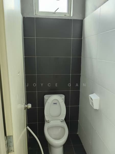 Kedai / Pejabat untuk Dijual di Johor Bahru (Johor) - Joyce Gan - Bathroom - PropertyGuru.com.my