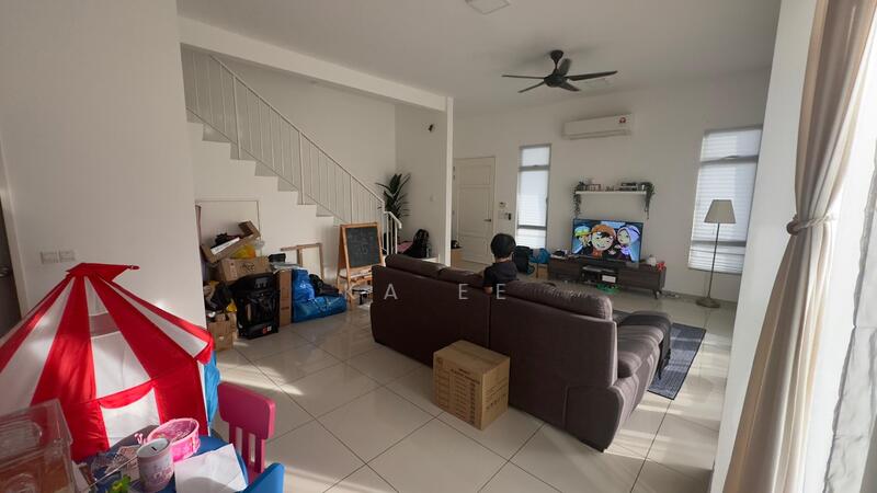 2-storey Terraced House for Sale in Eco Grandeur (Puncak Alam) - Ka Ee - Living Room - PropertyGuru.com.my