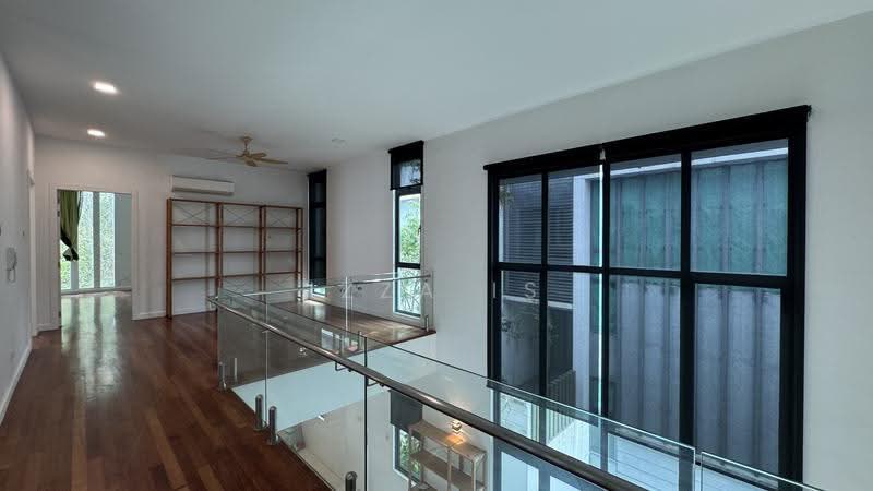 Bungalow House for Sale in Cyberjaya (Selangor) - Izza Is - Corridor - PropertyGuru.com.my