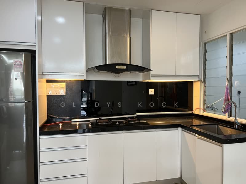 Condominium for Sale at Ocean View Residences - Gladys Kock - Kitchen - PropertyGuru.com.my