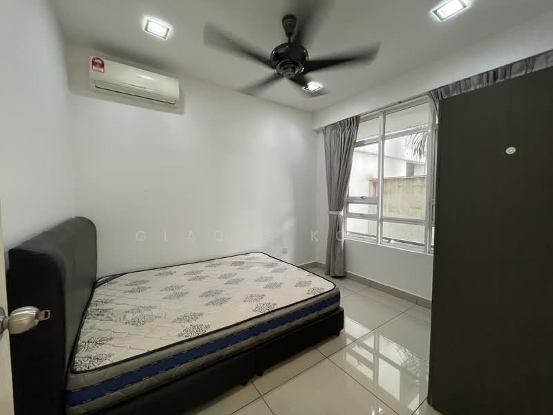 Condominium for Sale at Ocean View Residences - Gladys Kock - Bedroom - PropertyGuru.com.my