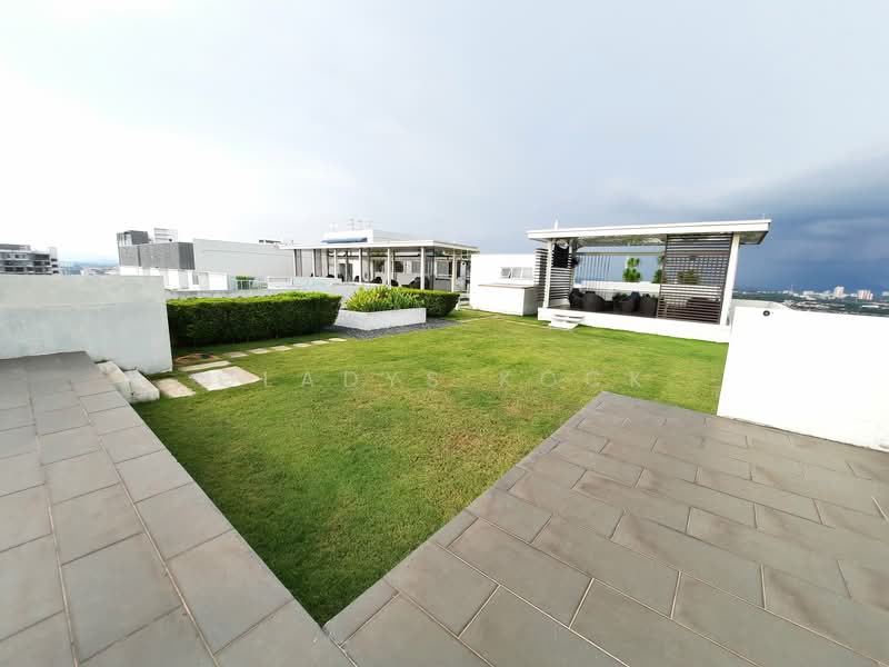 Condominium for Sale at Ocean View Residences - Gladys Kock - Roof - PropertyGuru.com.my