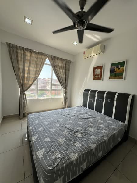 Condominium for Sale at Ocean View Residences - Gladys Kock - Bedroom - PropertyGuru.com.my