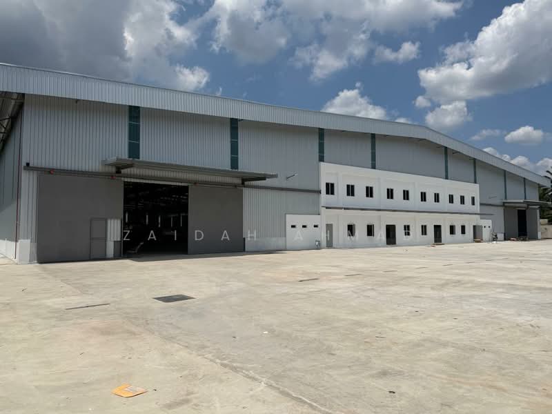 Factory for Sale in Kampung Teluk Mengkuang (Telok Panglima Garang) - Zaidah Ahmad - PropertyGuru.com.my