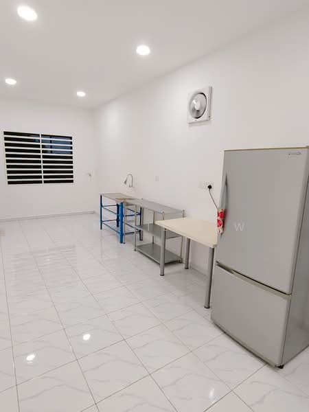 Semi-Detached House for Rent in Taman Ria Jaya (Sungai Petani) - Jun Jie Kaw - Kitchen - PropertyGuru.com.my