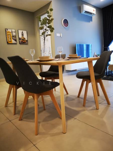 Service Residence for Sale at KL Gateway Premium Residences - Vickie Foong - Dining Room - PropertyGuru.com.my