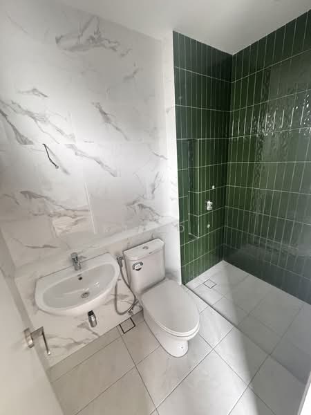 Zero-Lot Bungalow for Sale in Telok Panglima Garang (Selangor) - KJ Ooi - Bathroom - PropertyGuru.com.my