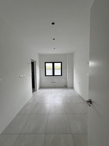 Tropicana Aman ‚Äì Dalia Residences untuk Untuk Dijual - RM 2,300,000, Mac 2026 - Corridor - PropertyGuru.com.my