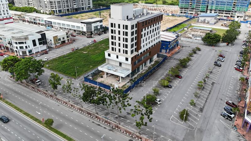 Hotel / Resort untuk Dijual di Taman Kota Syahbandar (Melaka City) - Azie Nordin - Exterior - PropertyGuru.com.my