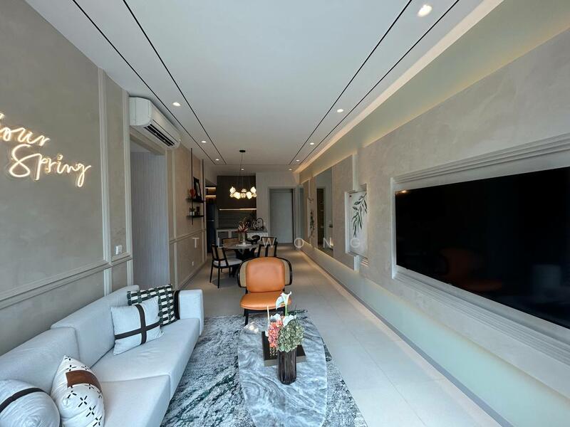 Servis Apartment untuk Dijual di Stellaris @ Riana Dutamas - TL Wong - Living Room - PropertyGuru.com.my