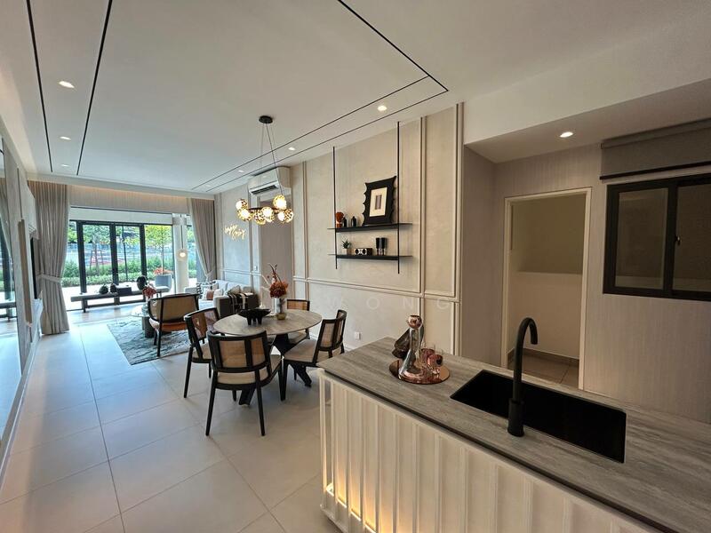 Servis Apartment untuk Dijual di Stellaris @ Riana Dutamas - TL Wong - Living Room - PropertyGuru.com.my